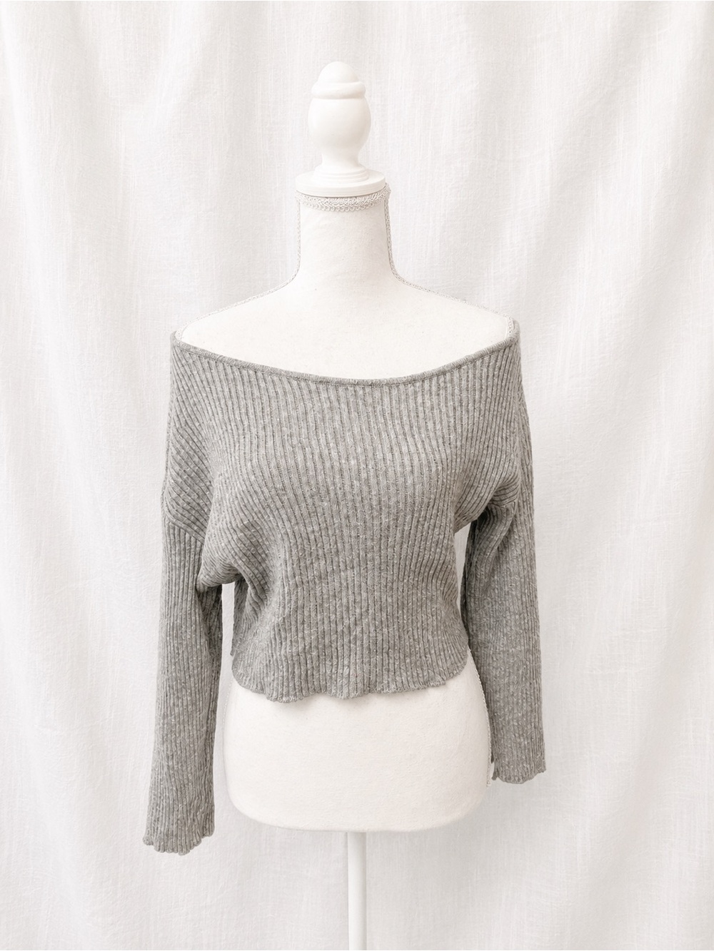 Pink Rose Gray Off-Shoulder Ribbed Sweater